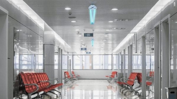 Philips UV Light in airport
